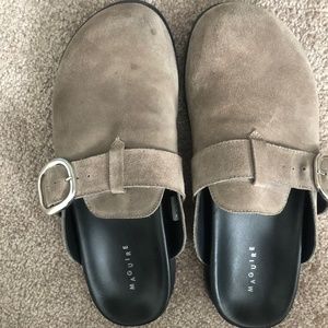 Maguire Slip on/Clogs
